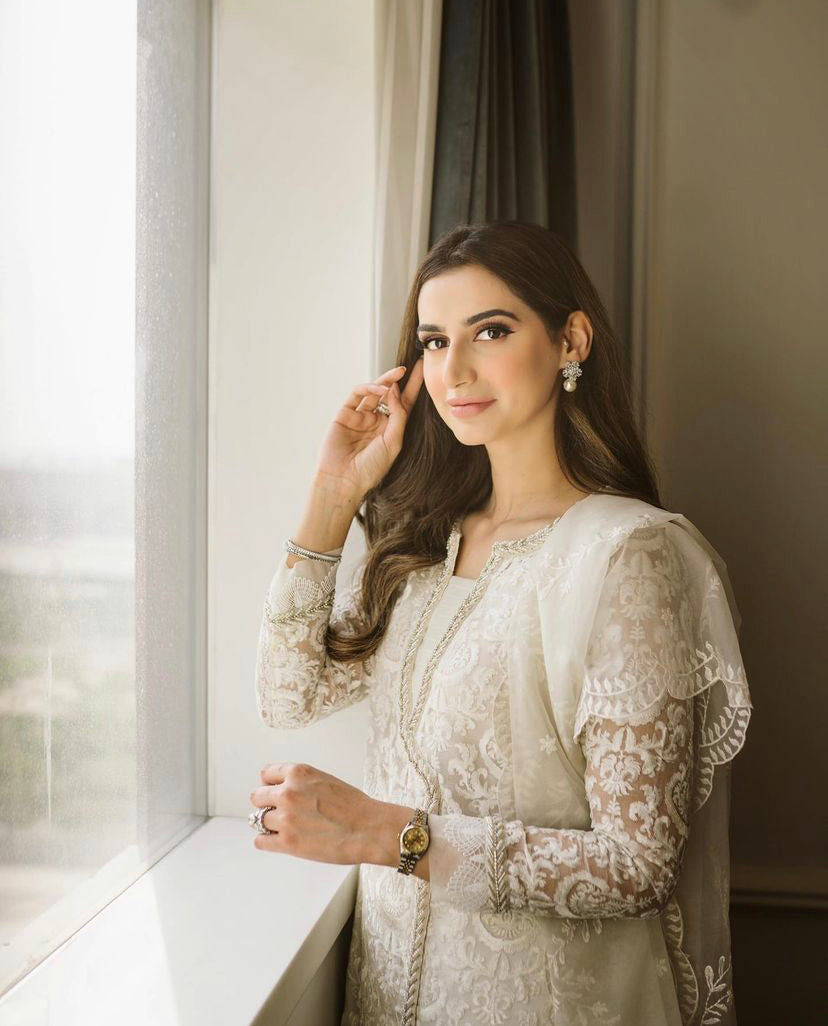 Pakistani Ivory White Embroidered Organza Angrakha (3-Piece) - Image 3