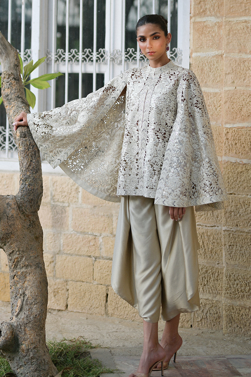 Ivory Embroidered Organza Cape Jacket (3-Piece) - Image 4