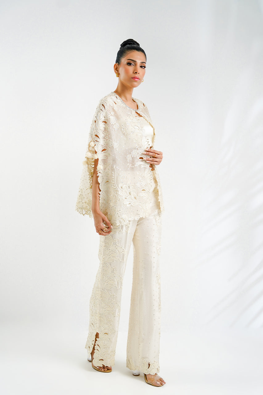Ivory Embroidered Organza & Raw Silk Cape (3-Piece) - Image 4