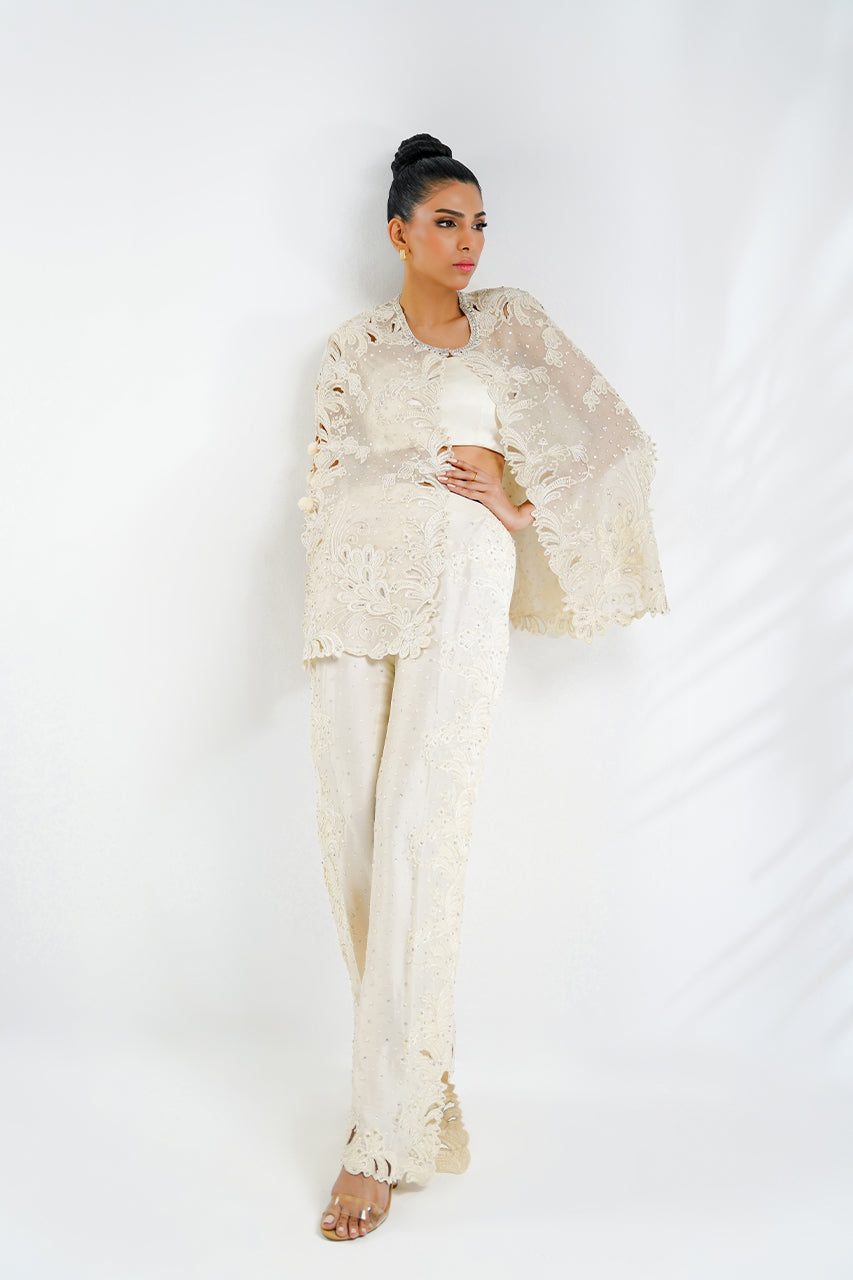Ivory Embroidered Organza & Raw Silk Cape (3-Piece) - Image 5