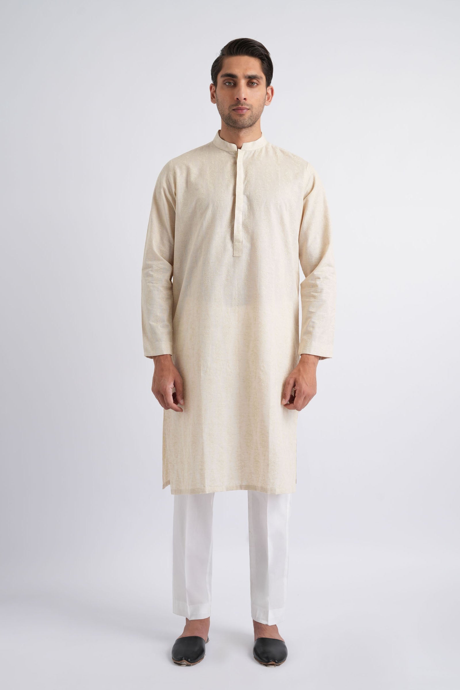 Off-White Embroidered Egyptian Cotton Kurta (2-Piece) - Image 1