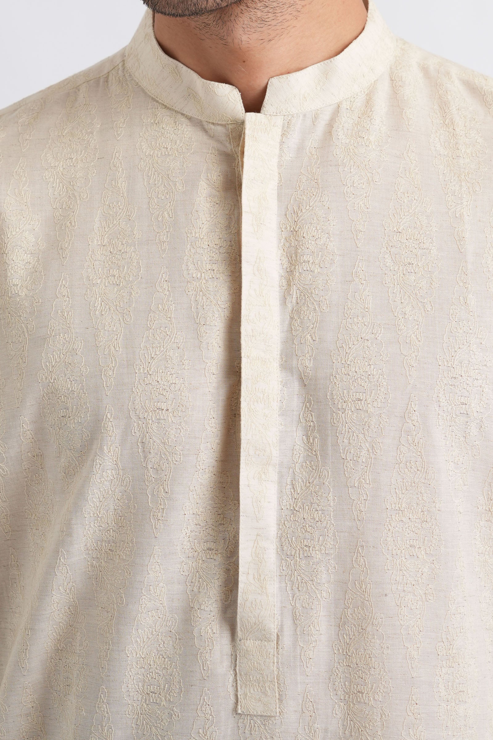 Off-White Embroidered Egyptian Cotton Kurta (2-Piece) - Image 2