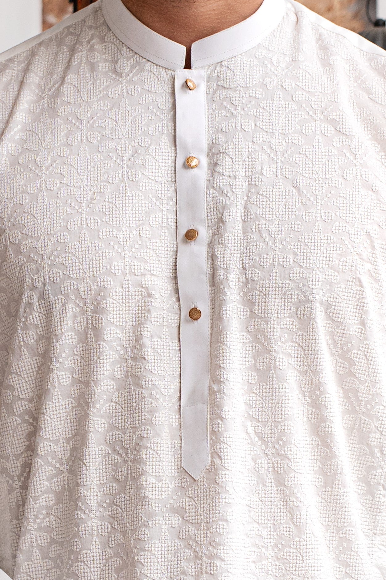 Off-White Chikankari-Style Cotton Kurta Pajama (2-Piece) - Image 6