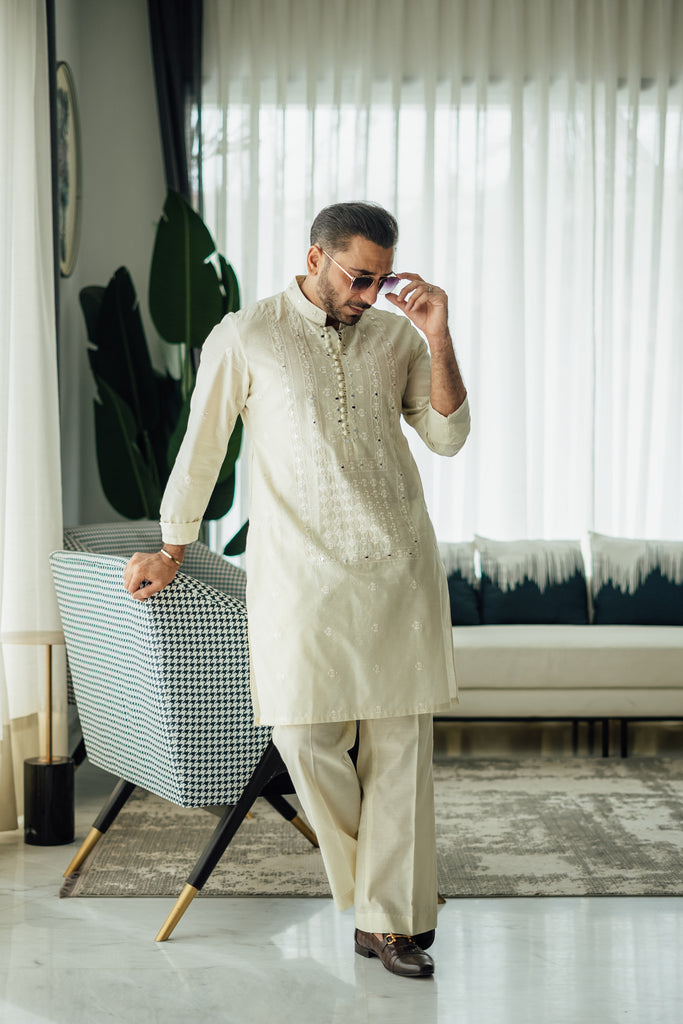 Ivory Mirror Embroidered Cotton-Silk Kurta Set (2-Piece) - Image 1