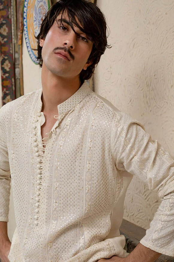 Ivory Embroidered Cotton-Silk Kurta (2-Piece) - Image 5