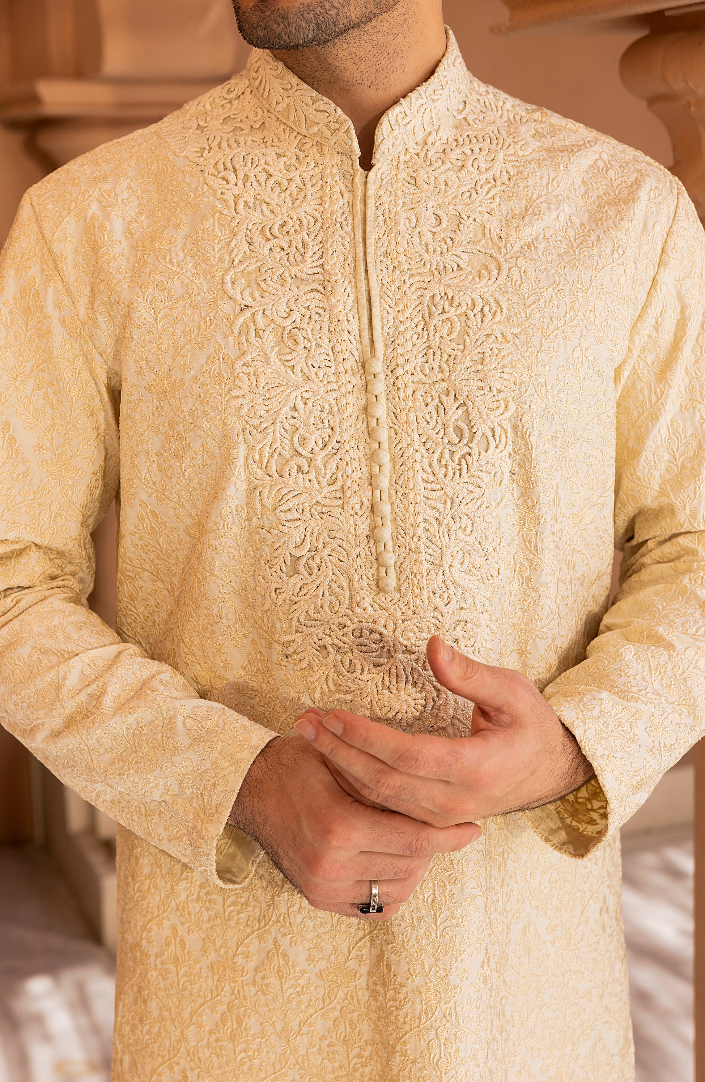 Off-White Embroidered Jacquard Kurta (2-Piece) - Image 5