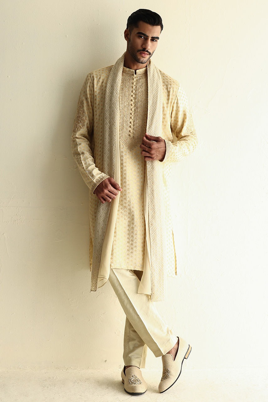 Ivory Embroidered Jacquard Men Kurta (3-Piece) - Image 1