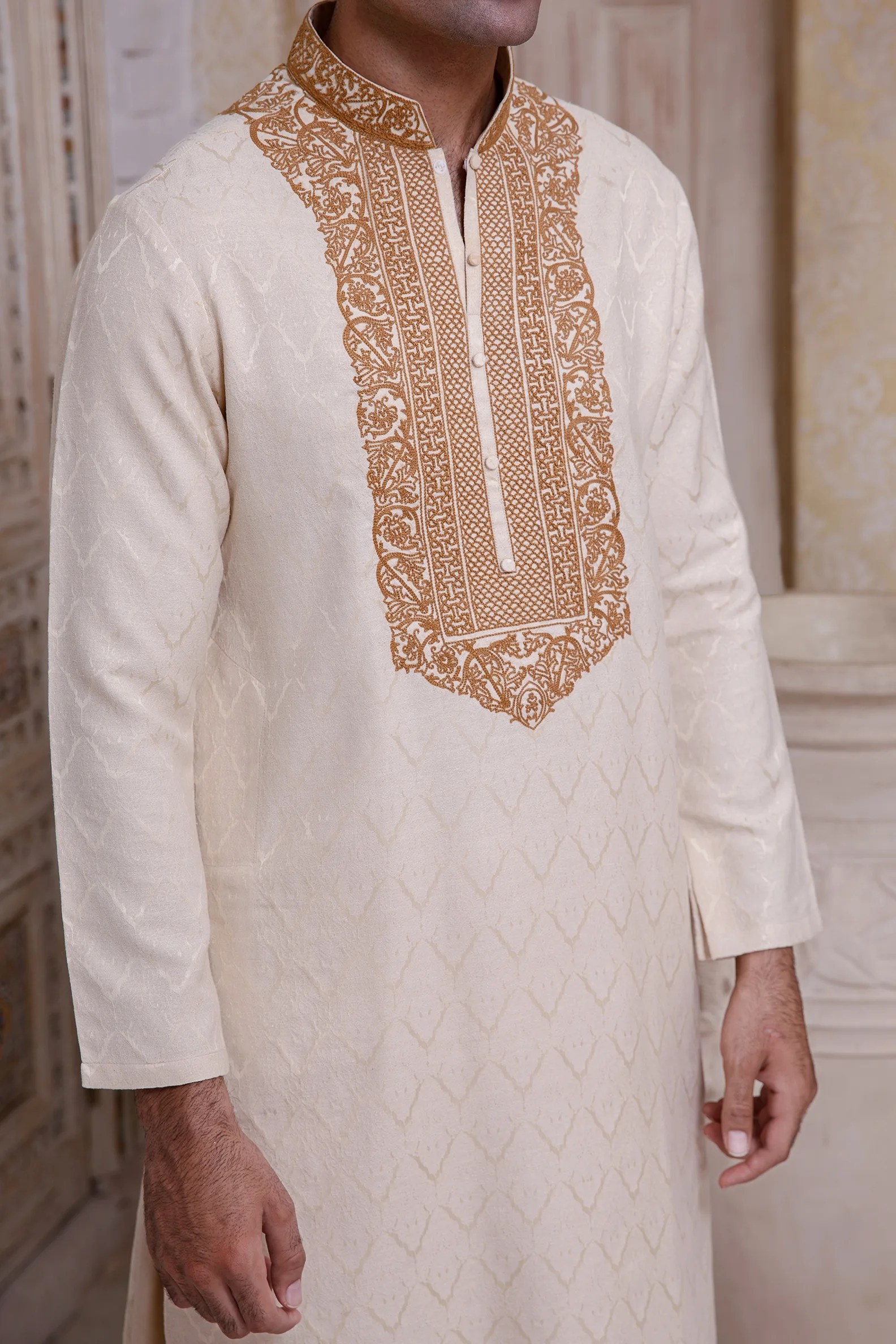 Ivory Gold Embroidered Karandi Kurta (2-Piece) - Image 5