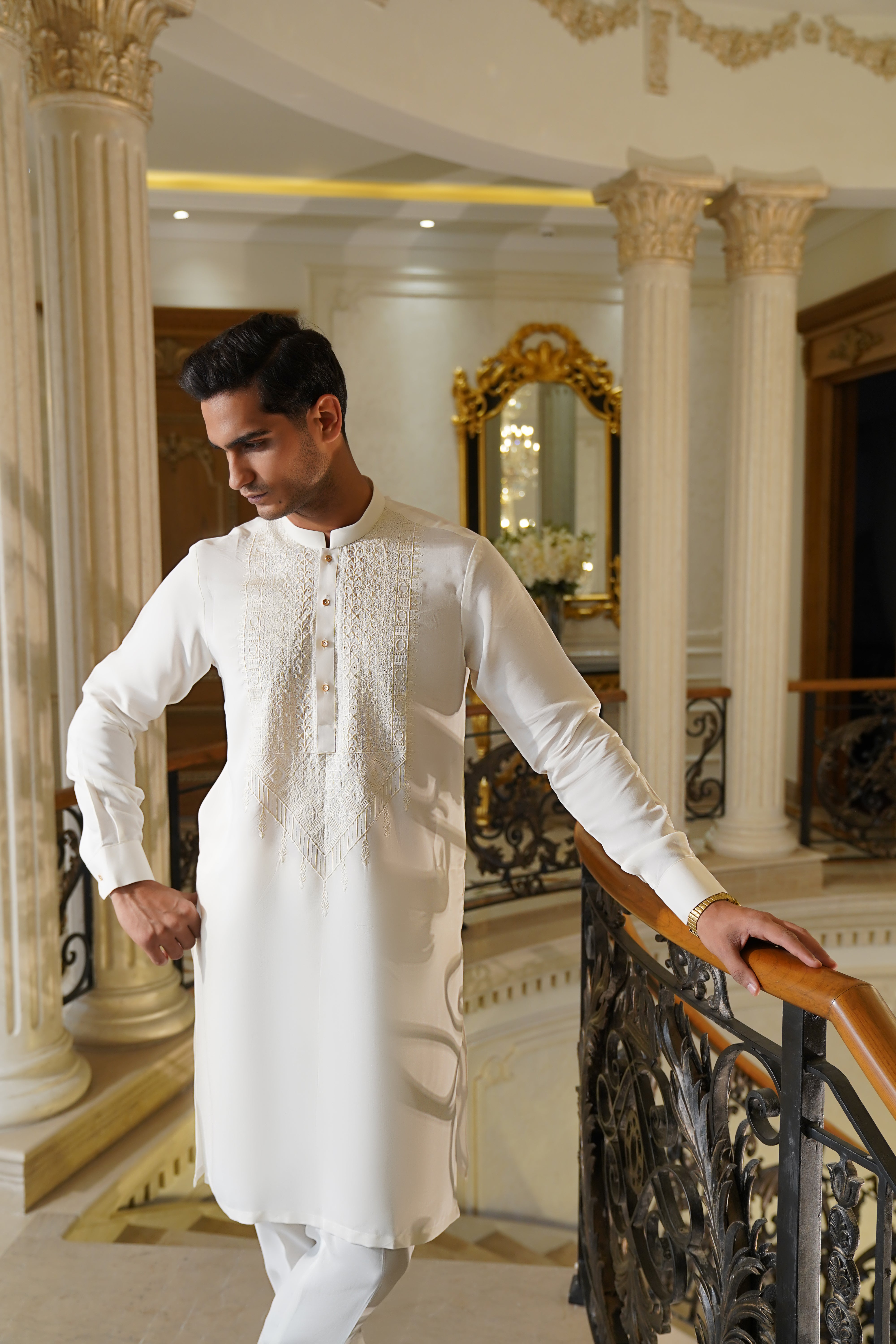 Ivory Hand-Embroidered Silk-Blend Kurta (2-Piece) - Image 4