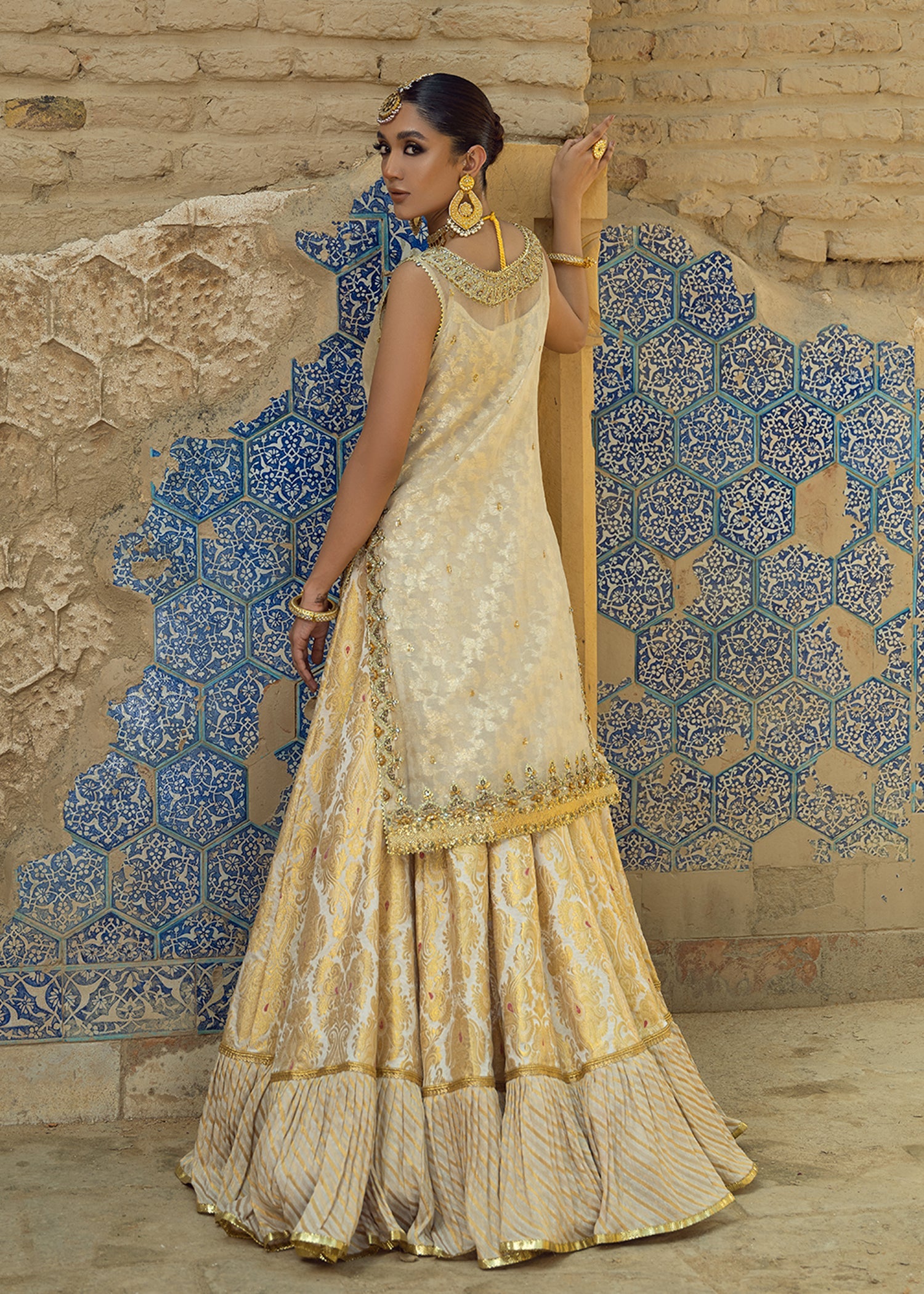 Ivory Gold Embroidered Silk Mesori Gharara (3-Piece) - Image 3