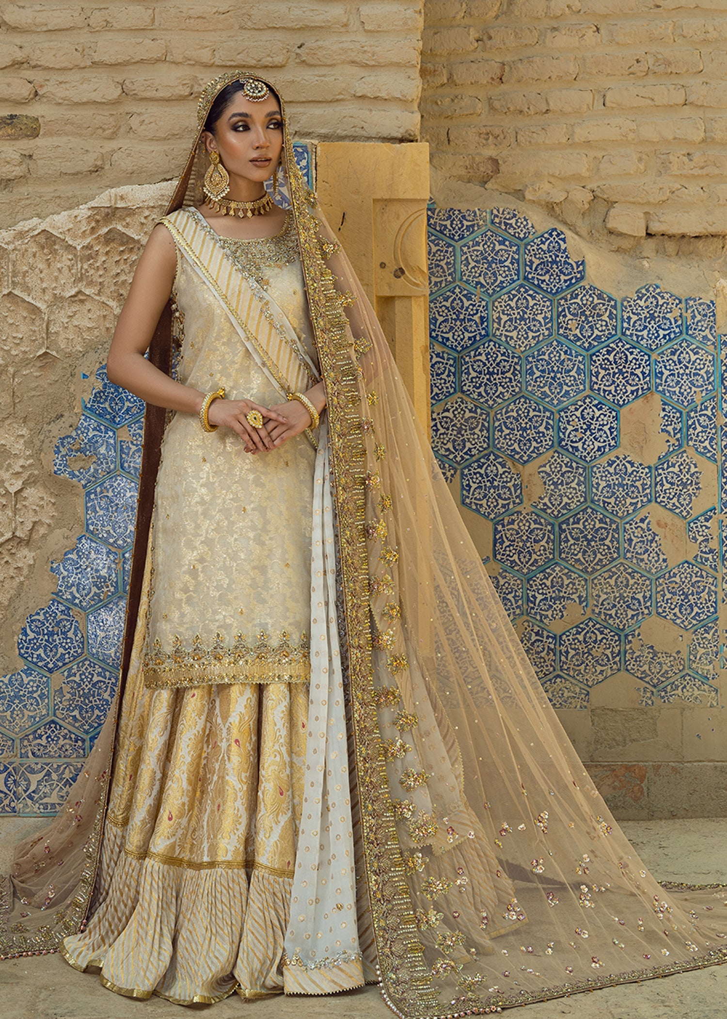 Ivory Gold Embroidered Silk Mesori Gharara (3-Piece) - Image 5