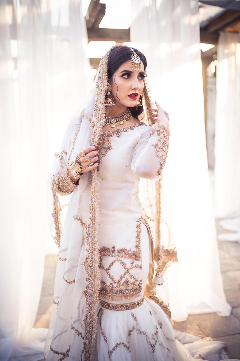 Pakistani Ivory Embellished Pure Organza Gharara Set (3-Piece) - Image 5