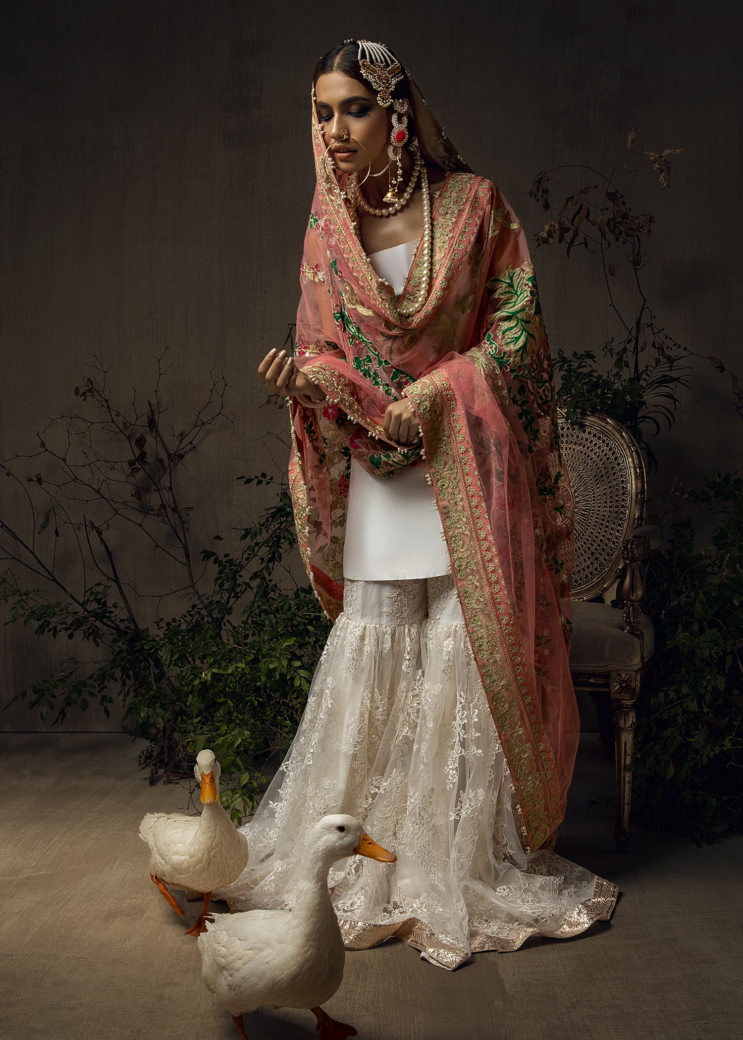 Pakistani Pearl White Aari Embroidered Raw Silk Gharara (3-Piece) - Image 4