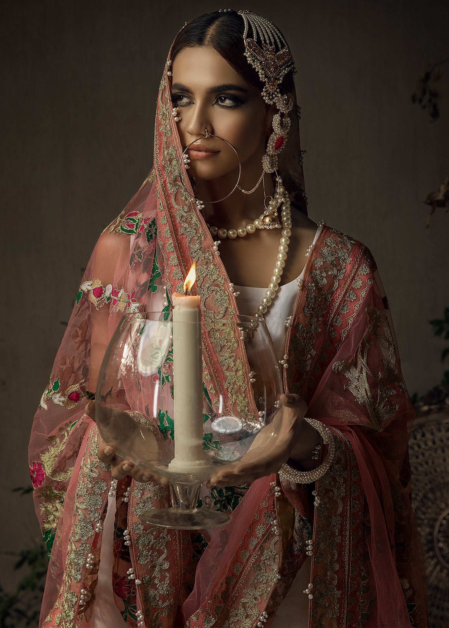 Pakistani Pearl White Aari Embroidered Raw Silk Gharara (3-Piece) - Image 5