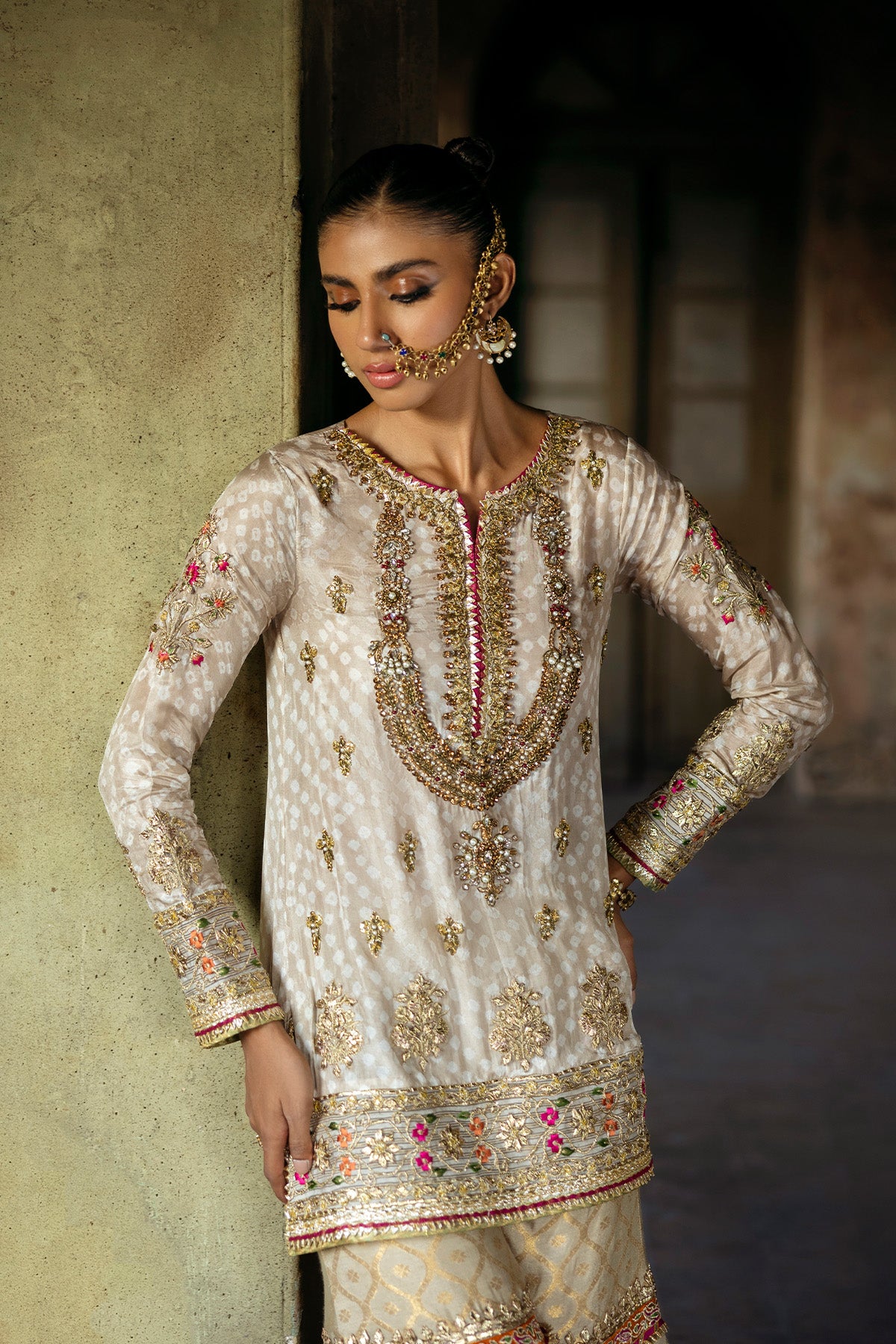 Ivory Gold Embroidered Silk Chunri Kameez & Zari Net Gharara (2-Piece) - Image 2