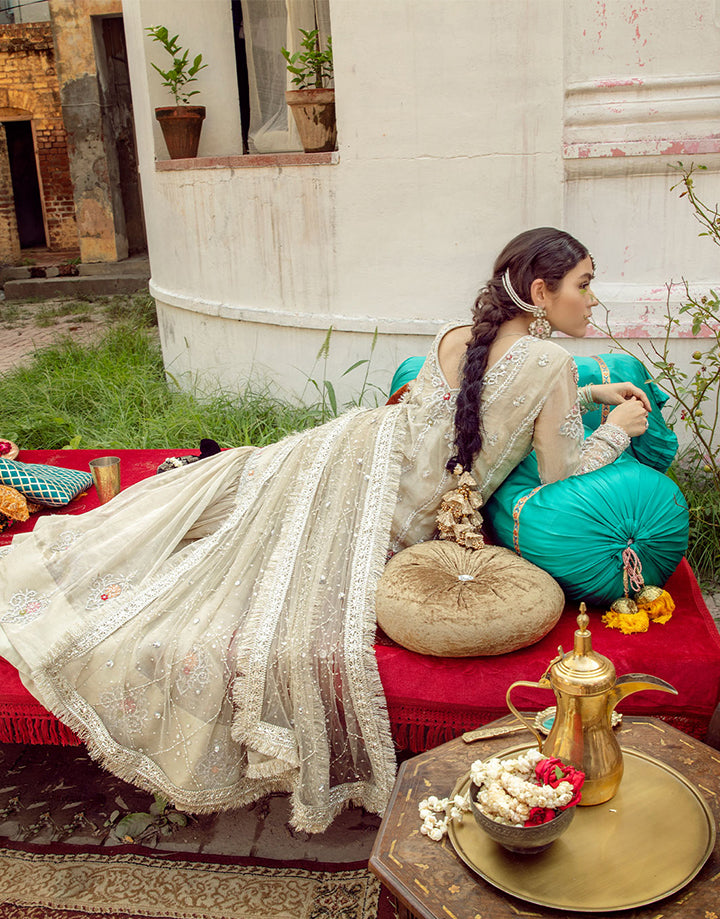 Champagne Handworked Tissue Gharara Set (3-Piece) - Image 7