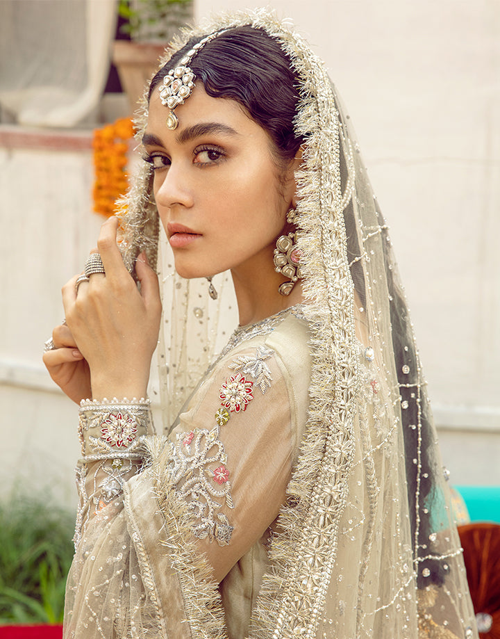 Champagne Handworked Tissue Gharara Set (3-Piece) - Image 9