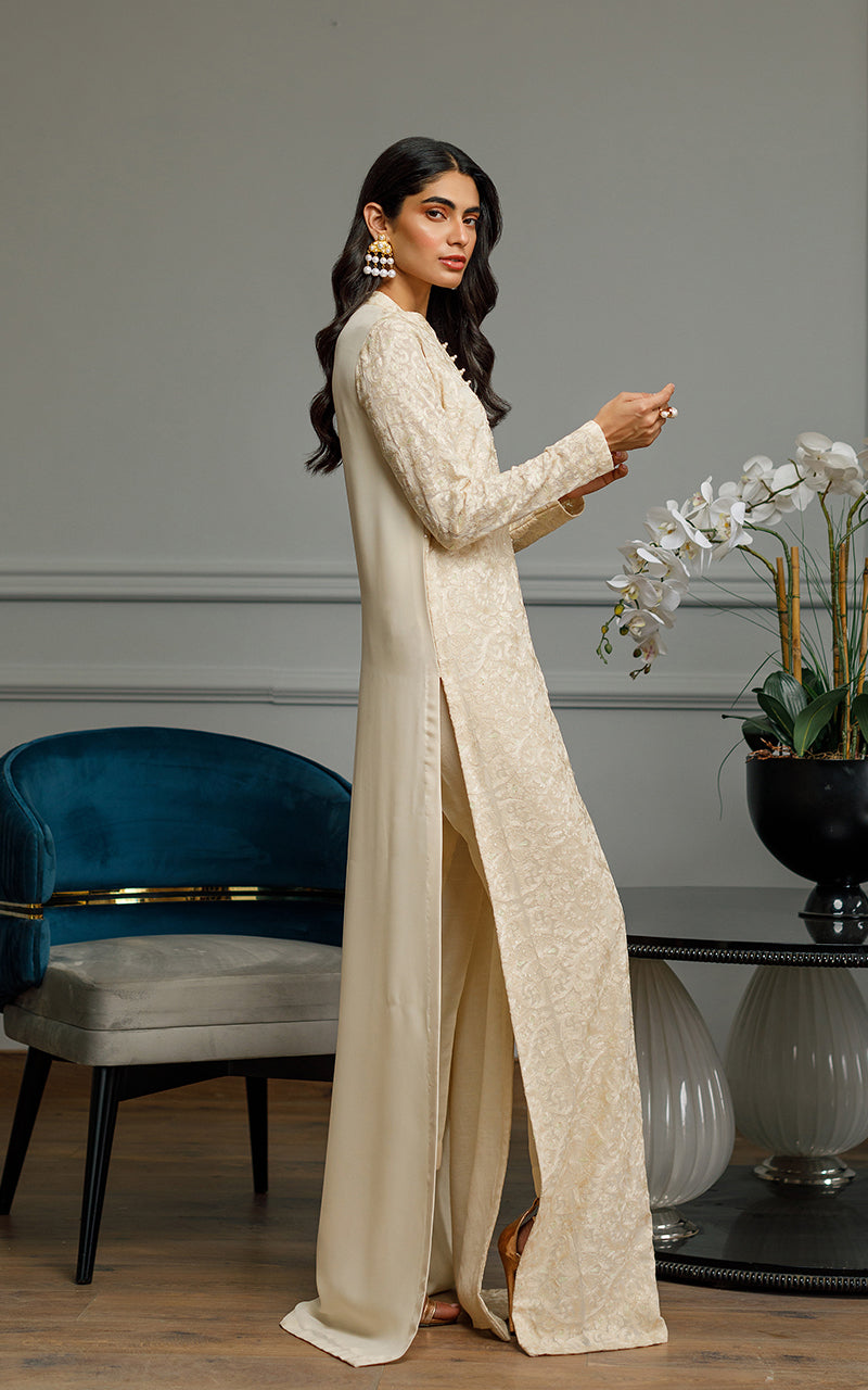 Pakistani Off-White Embroidered Chiffon Front-Open Gown (2-Piece) - Image 4