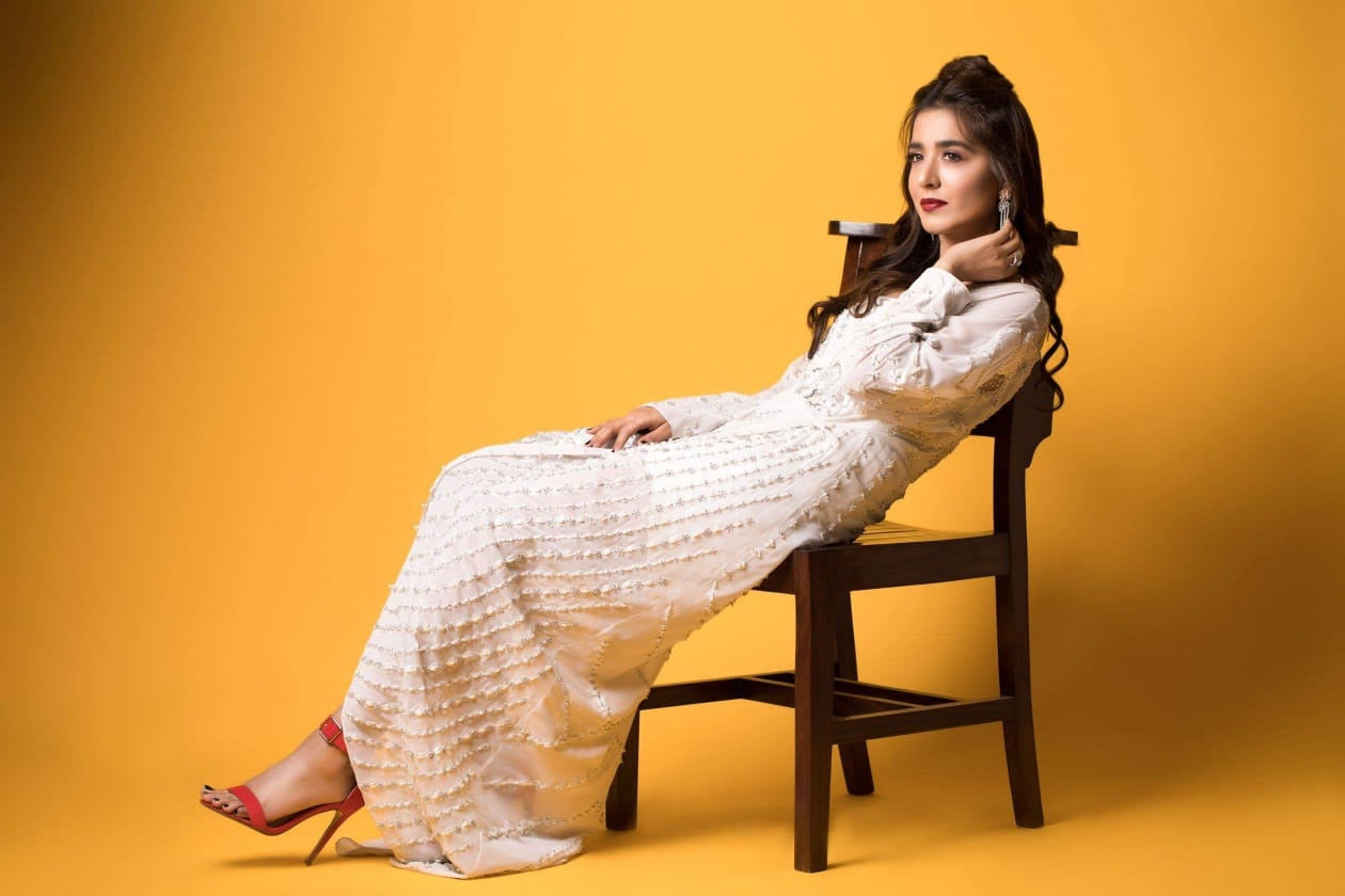 Pakistani Ivory Hand-Embellished Georgette Gown (1-Pc) - Image 4