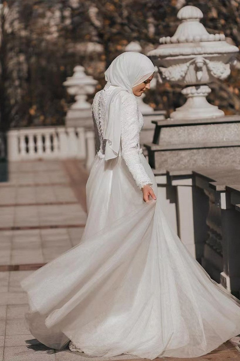 Ivory Lace A-Line Wedding Gown (1-Pc) - Image 2