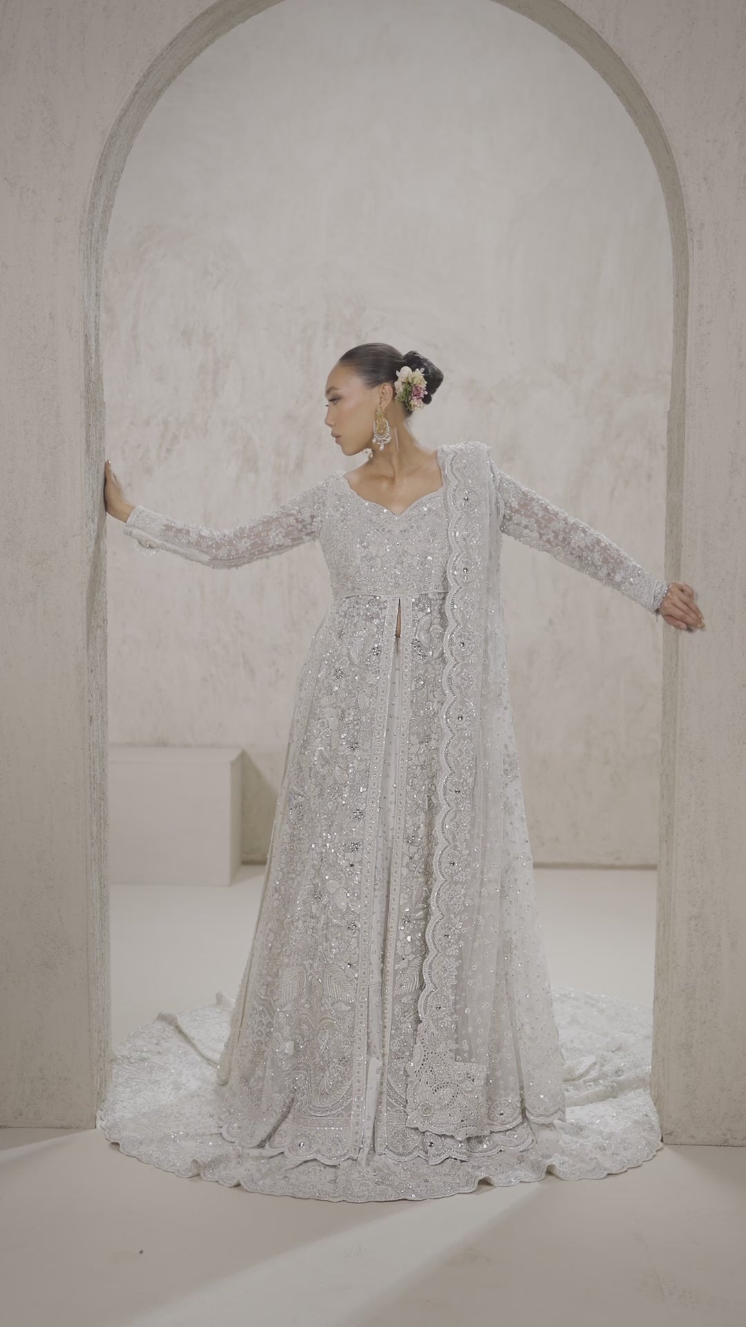 Pakistani Ivory Embellished Net Bridal Gown (2-Piece) - Image 6