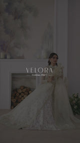 Pakistani Ivory Gold Embroidered Organza Bridal Gown (2-Piece) - Image 10