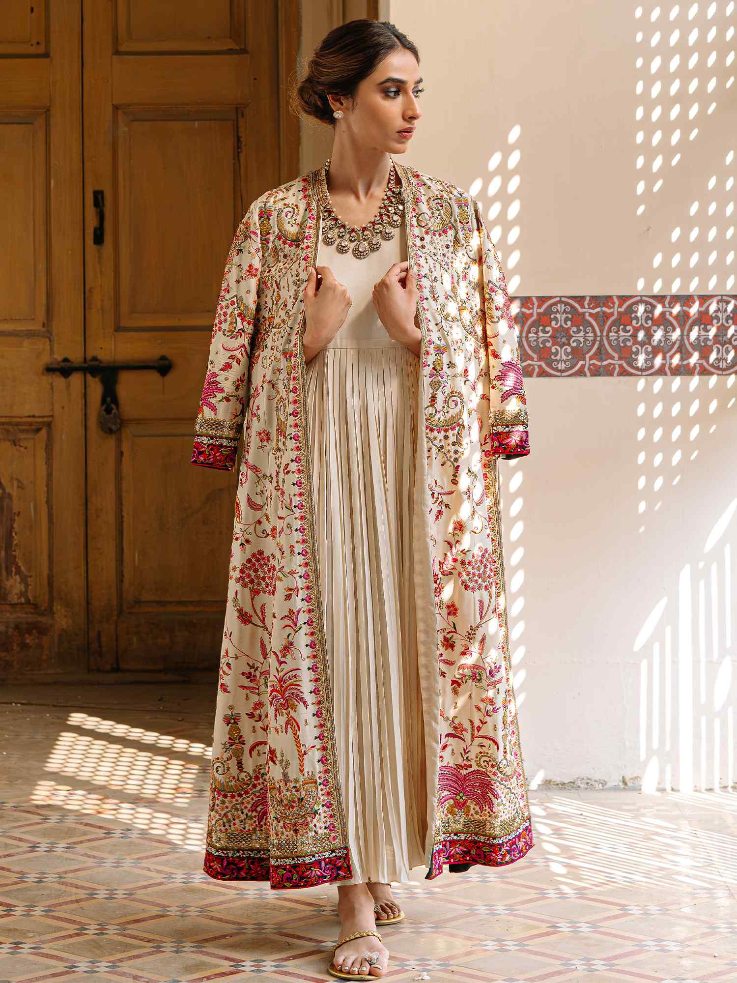 Pakistani Ivory Zardozi & Resham Raw Silk Gown (2-Piece) - Image 3