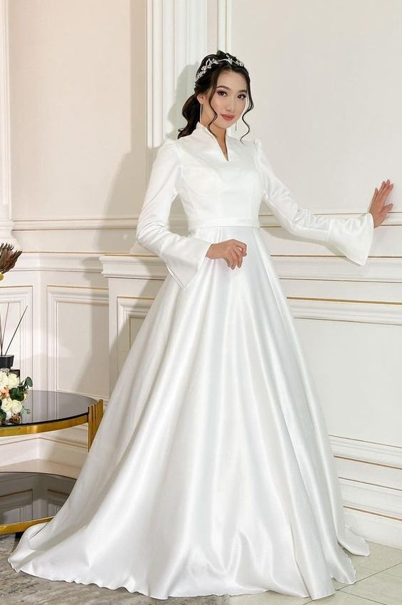 Pakistani Ivory Satin A-Line Wedding Gown (1-Pc) - Image 3