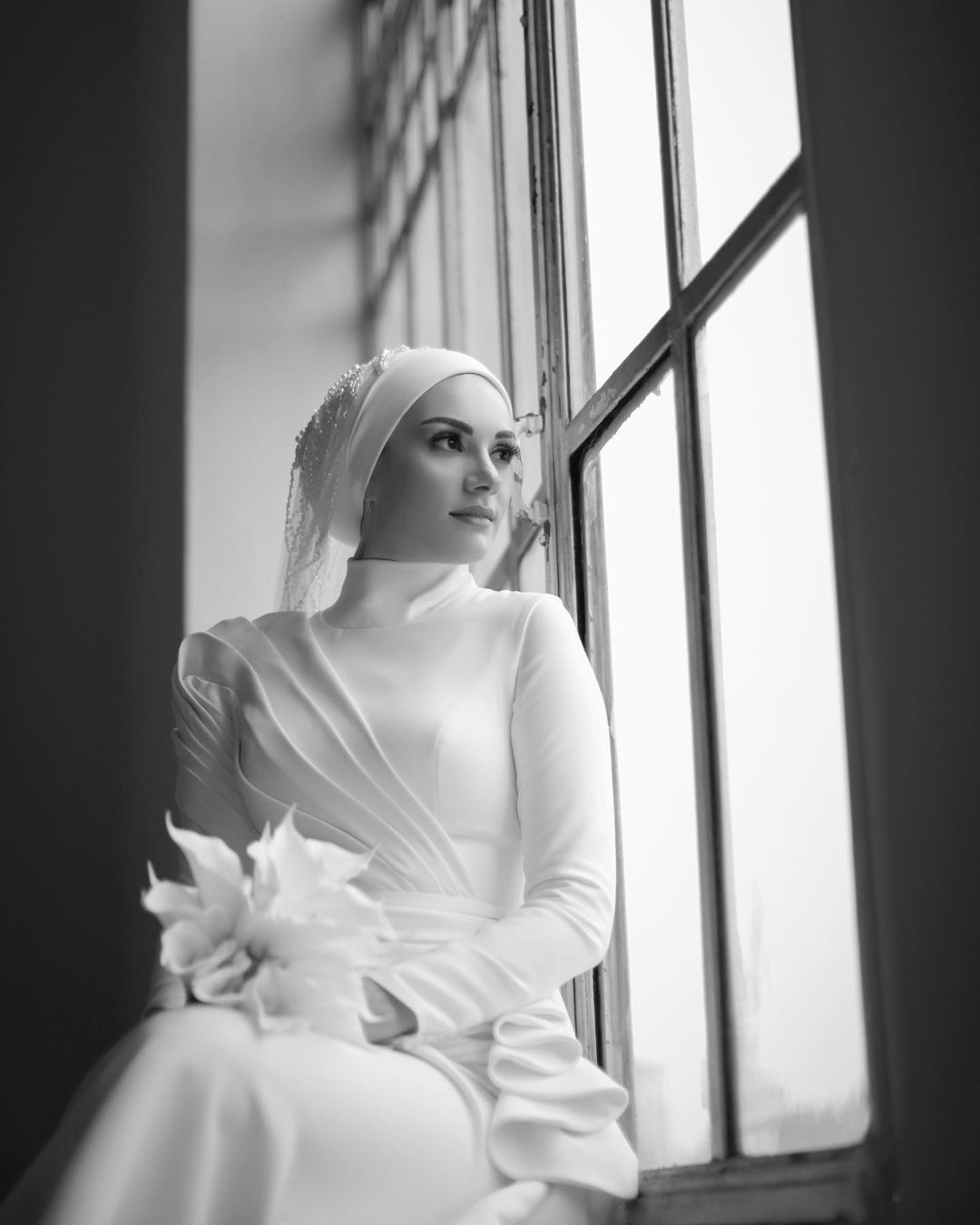 Pakistani Ivory Satin Mermaid Wedding Gown (1-Pc) - Image 6