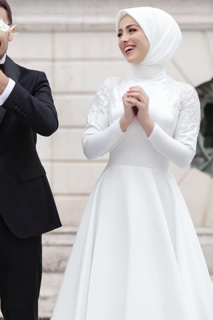 Pakistani Ivory Beaded Lace Satin Bridal Gown (1-Pc) - Image 4