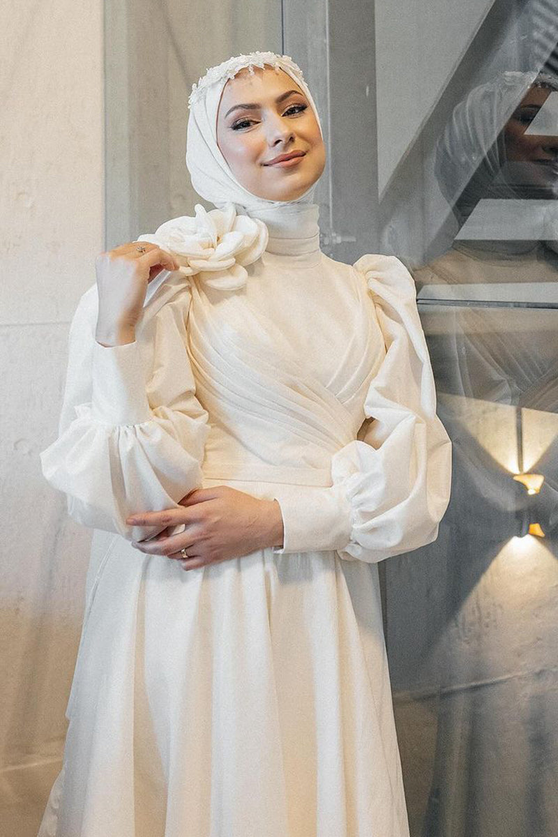 Ivory Satin A-Line Bridal Gown (1-Pc) - Image 2