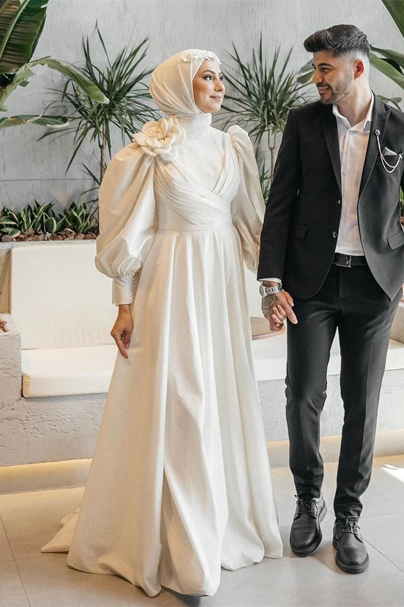 Ivory Satin A-Line Bridal Gown (1-Pc) - Image 3