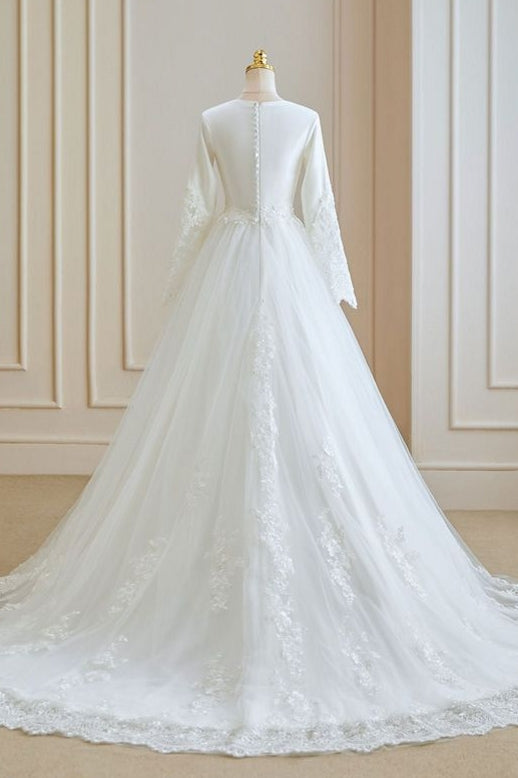 Ivory Lace Appliqué Tulle A-Line Wedding Gown (1-Pc) - Image 5