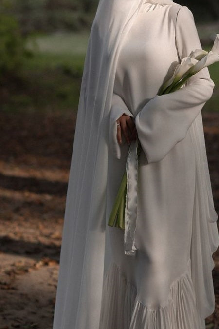 Pakistani Ivory Pleated Satin Mermaid Wedding Gown (2-Piece) - Image 4