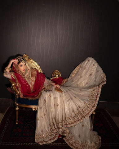 Pakistani Ivory Gold Embroidered Silk-Blend Bridal Gown (2-Piece) - Image 4