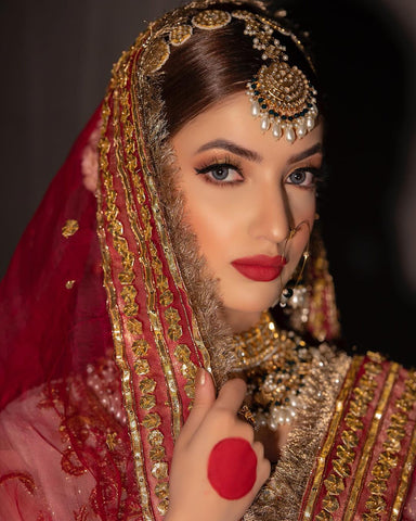 Pakistani Ivory Gold Embroidered Silk-Blend Bridal Gown (2-Piece) - Image 5