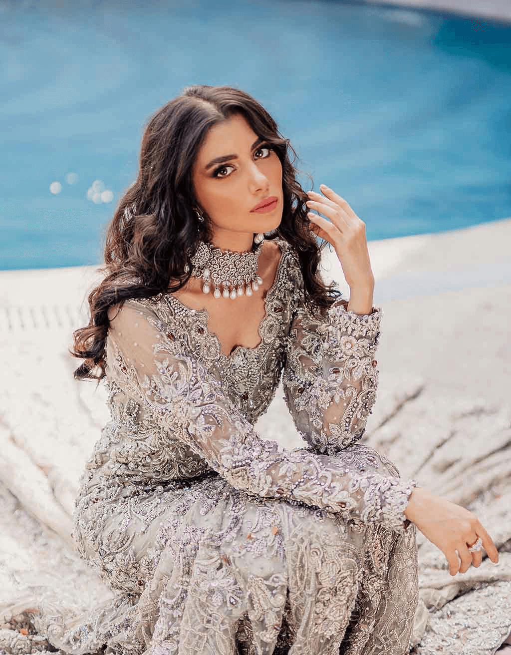 Pakistani Silver Ivory Crystal-Embellished Net Silk Fishtail Gown (2-Piece) - Image 4