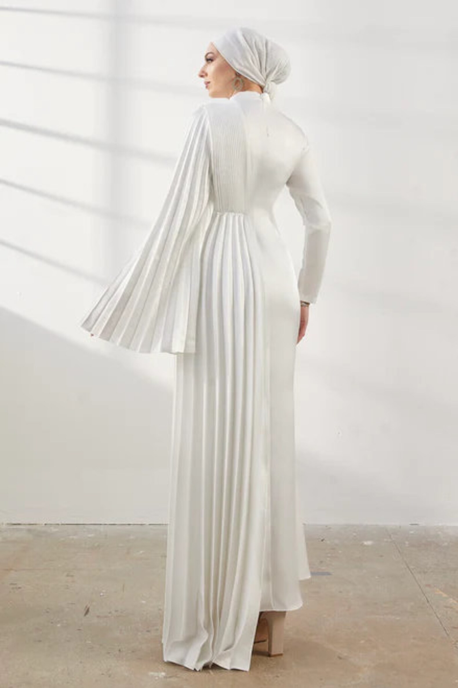 Ivory Pleated Tulle A-Line Wedding Gown (1-Pc) - Image 3