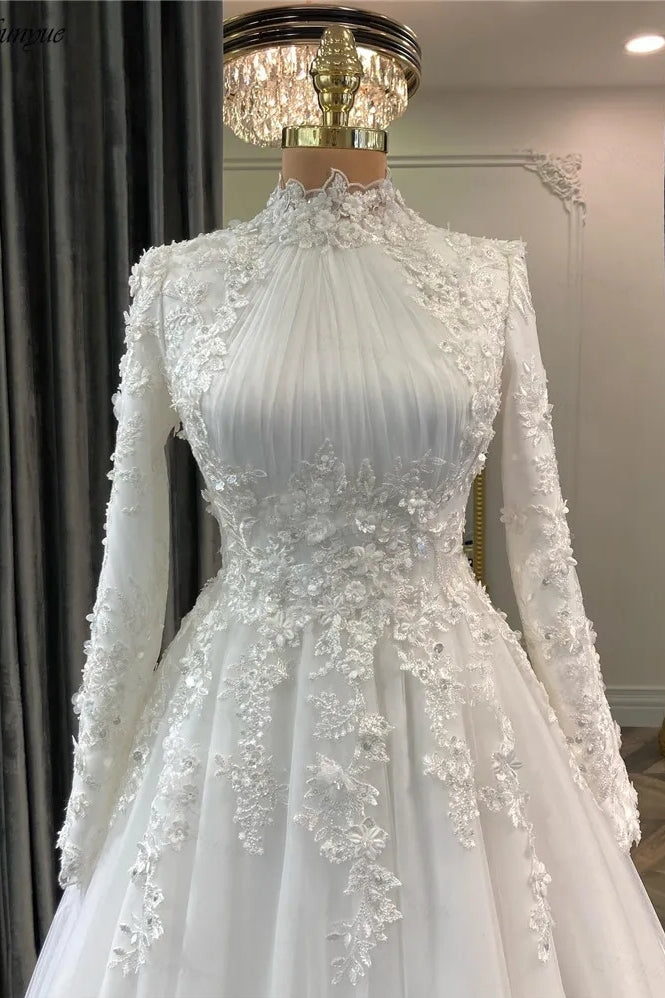 Ivory Lace Appliqué Tulle Bridal Gown (1-Pc) - Image 2