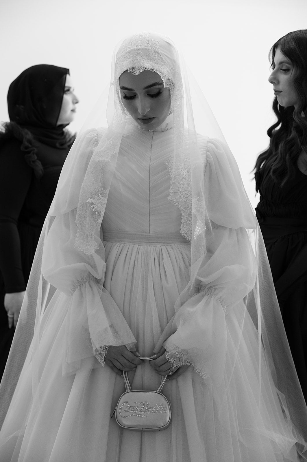 Pakistani Ivory Lace-Trim Tulle Ball Gown (2-Piece) - Image 3