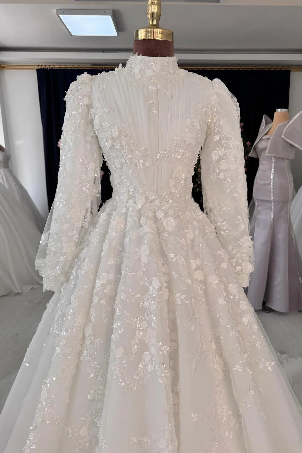 Ivory 3D Lace Tulle Organza Bridal Gown (1-Pc) - Image 2