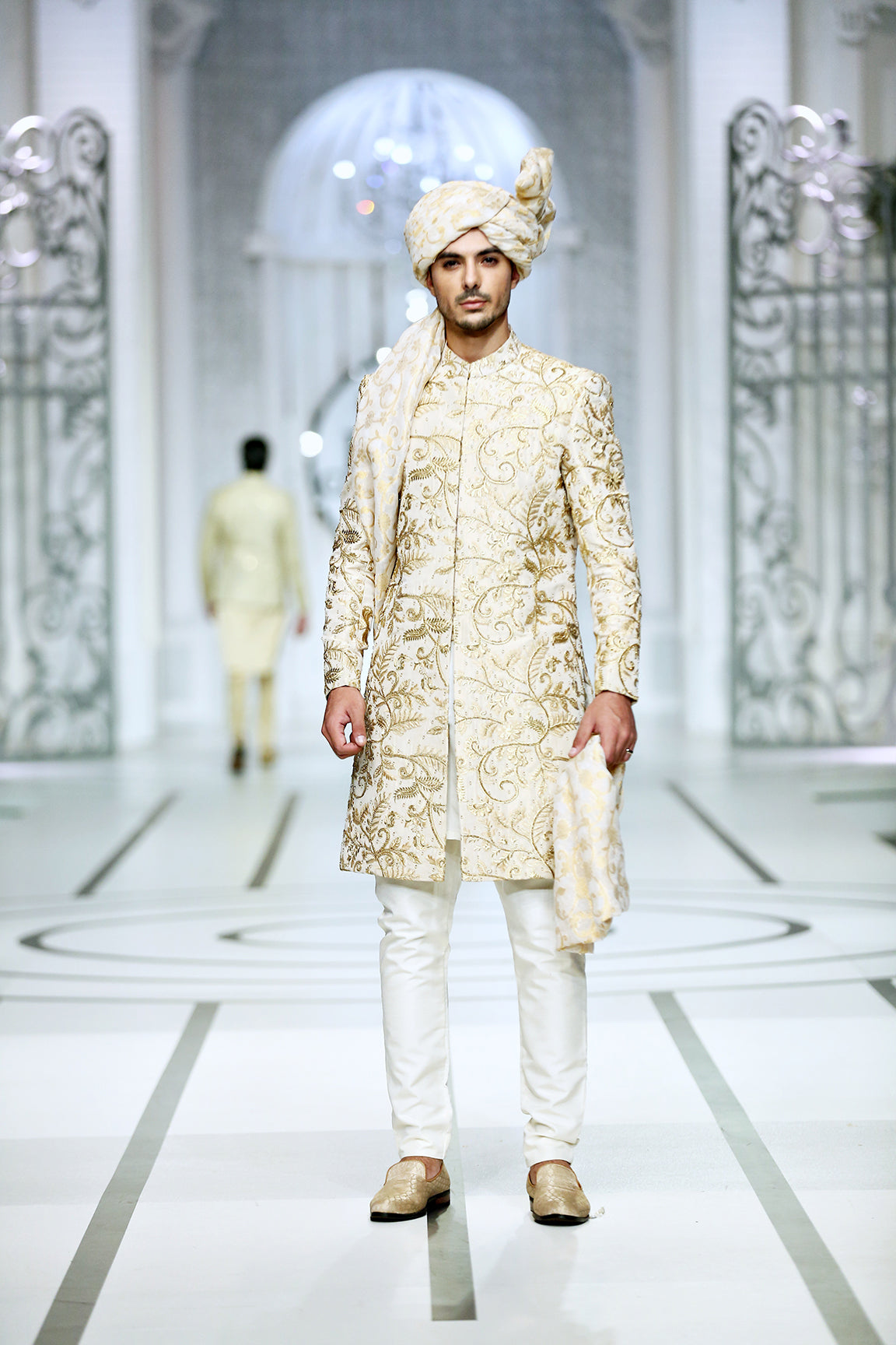 Ivory Gold Embroidered Silk-Blend Groom Sherwani (4-Piece) - Image 4