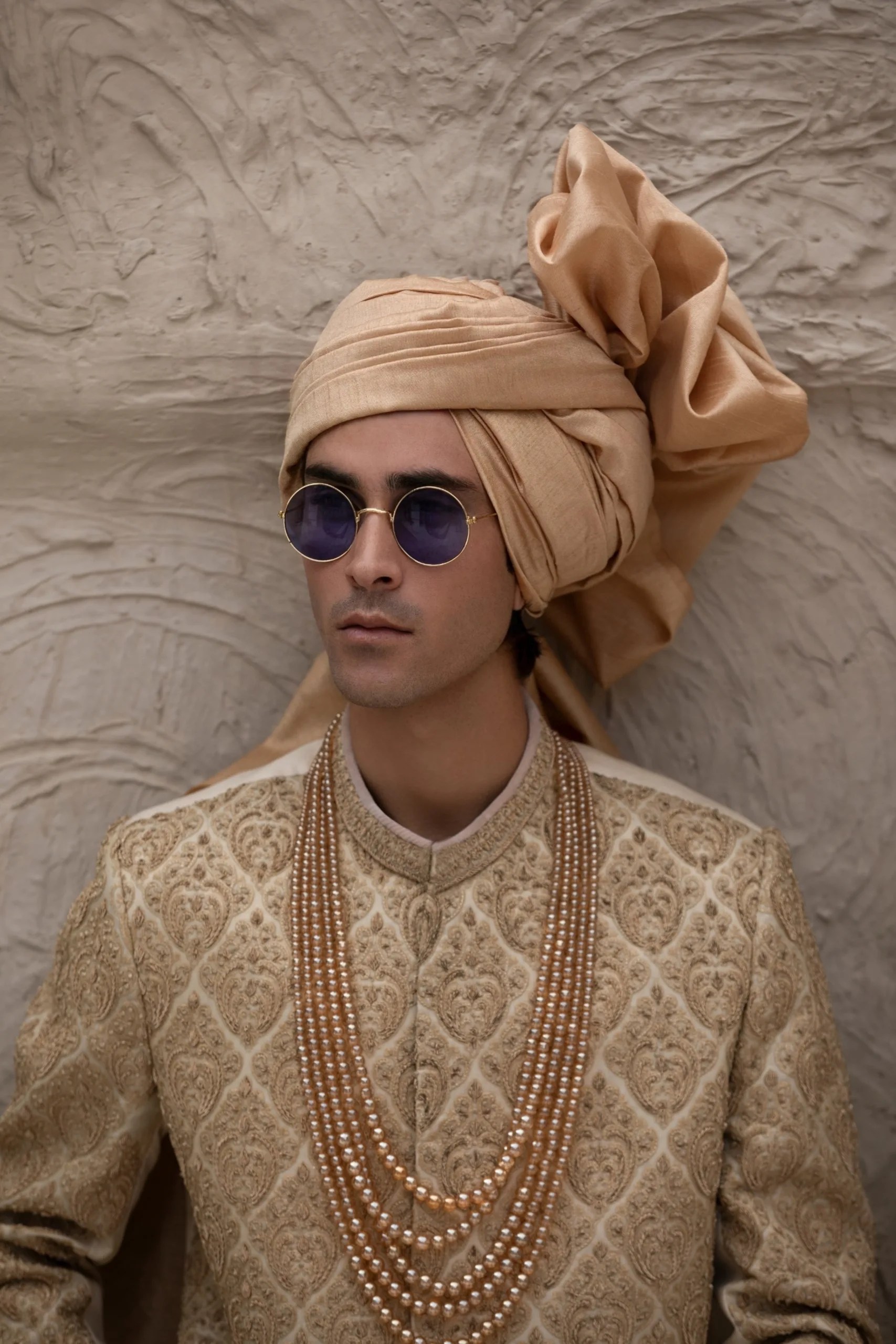 Off-White Gold Thread Jamawar Sherwani (3-Piece) - Image 3