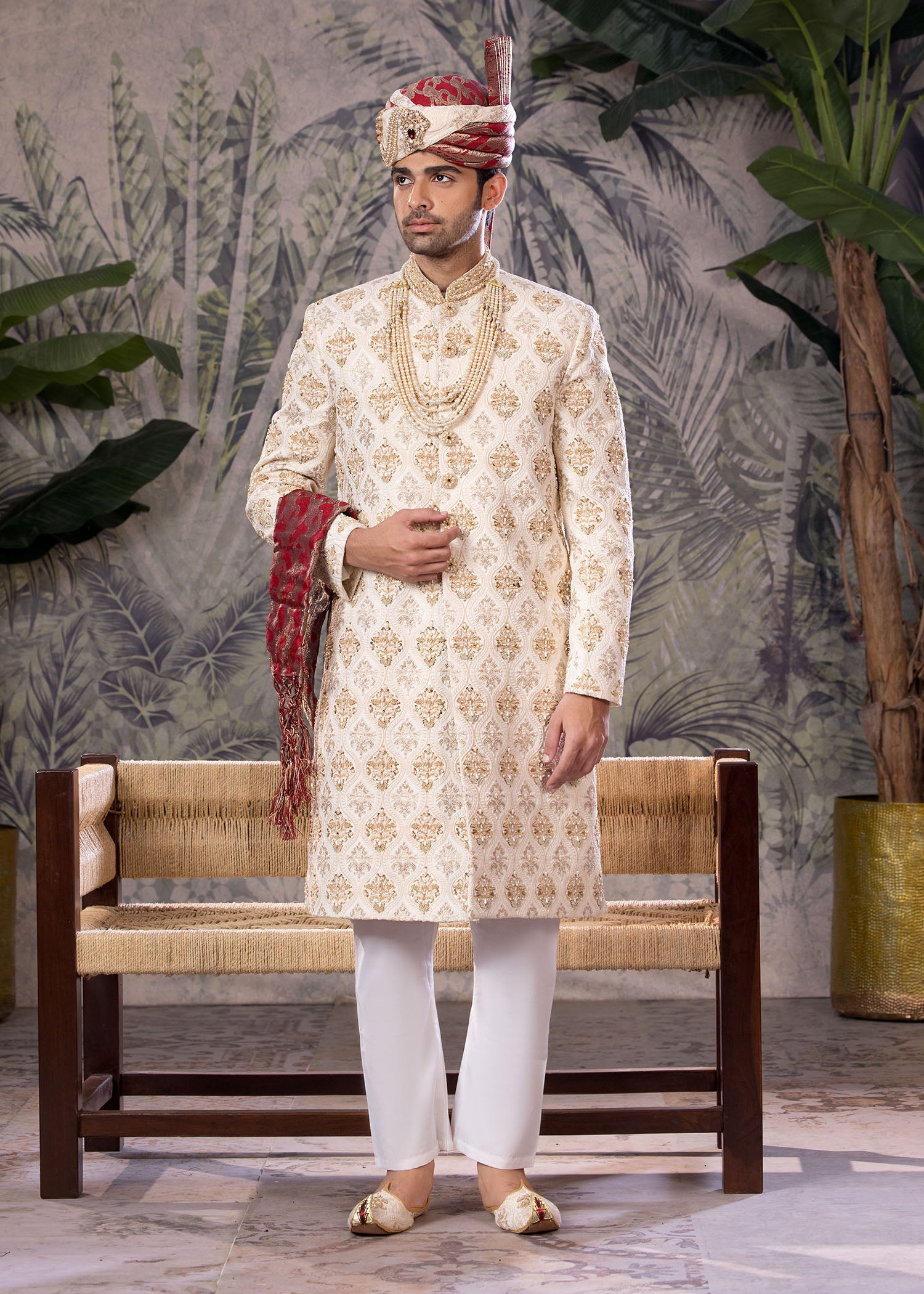 Off-White Embroidered Jamawar Sherwani (5-Piece) - Image 1