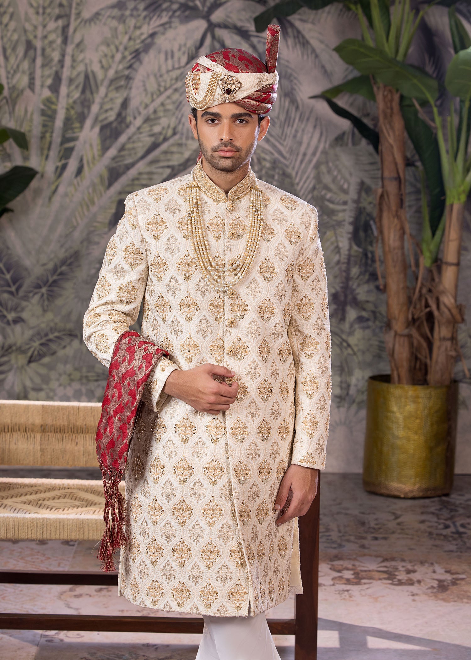 Off-White Embroidered Jamawar Sherwani (5-Piece) - Image 4
