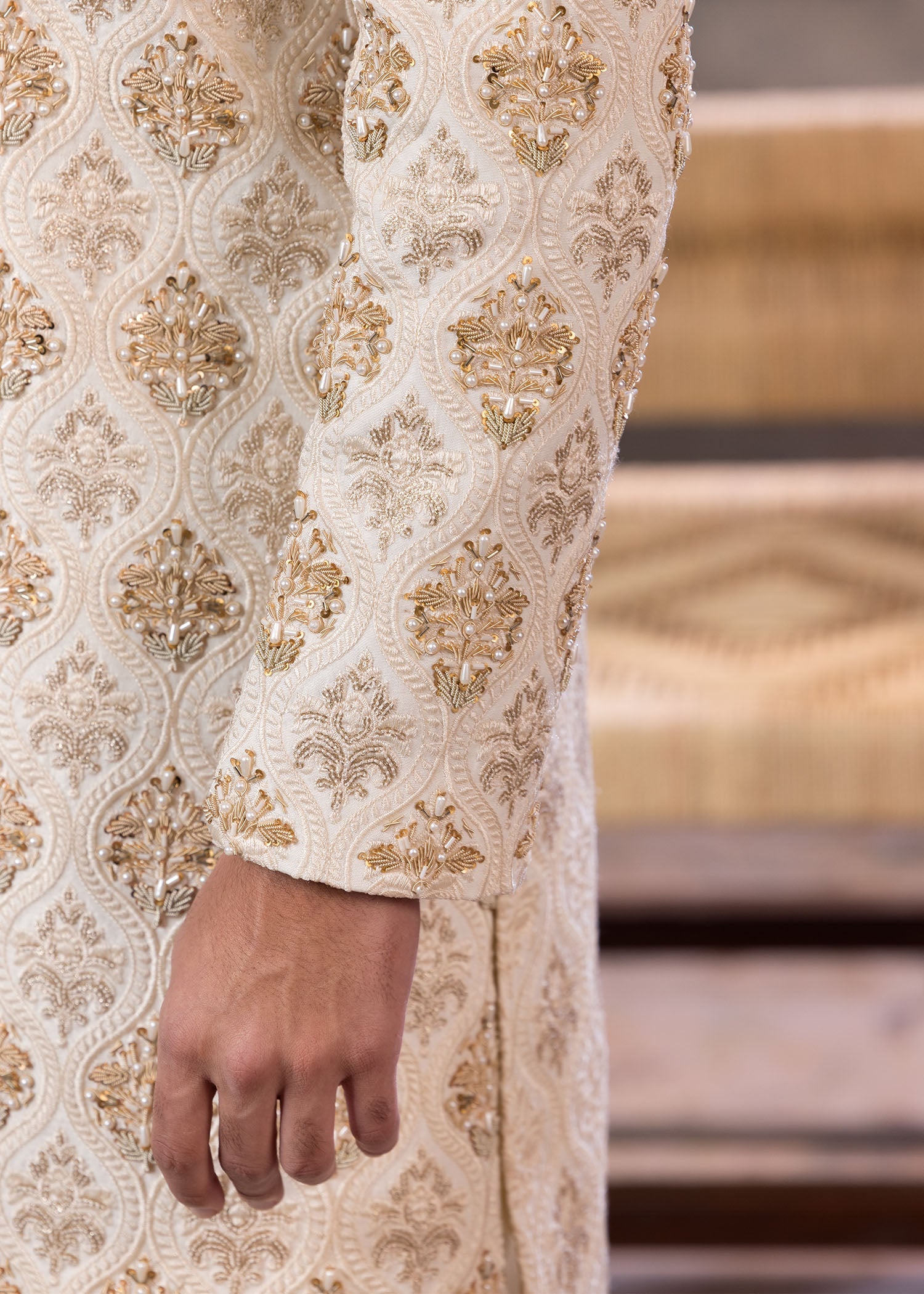 Off-White Embroidered Jamawar Sherwani (5-Piece) - Image 6