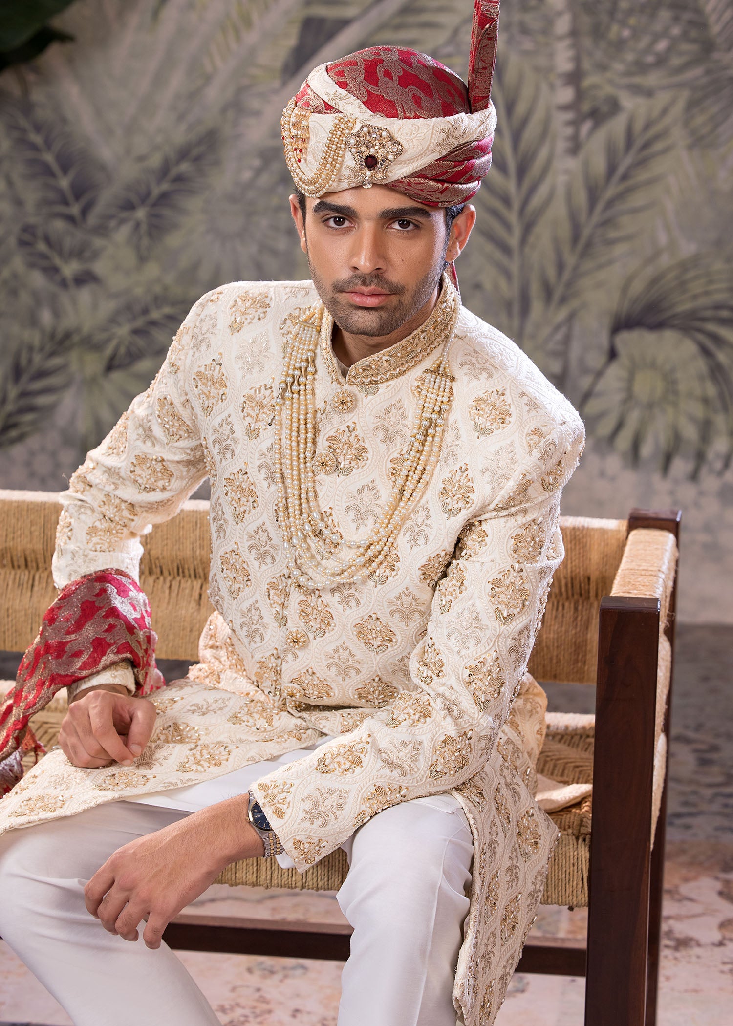 Off-White Embroidered Jamawar Sherwani (5-Piece) - Image 7