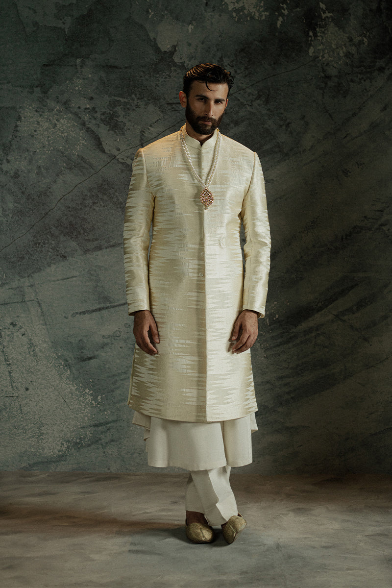 Ivory White Chevron Embroidered Jamawar Sherwani (3-Piece) - Image 2