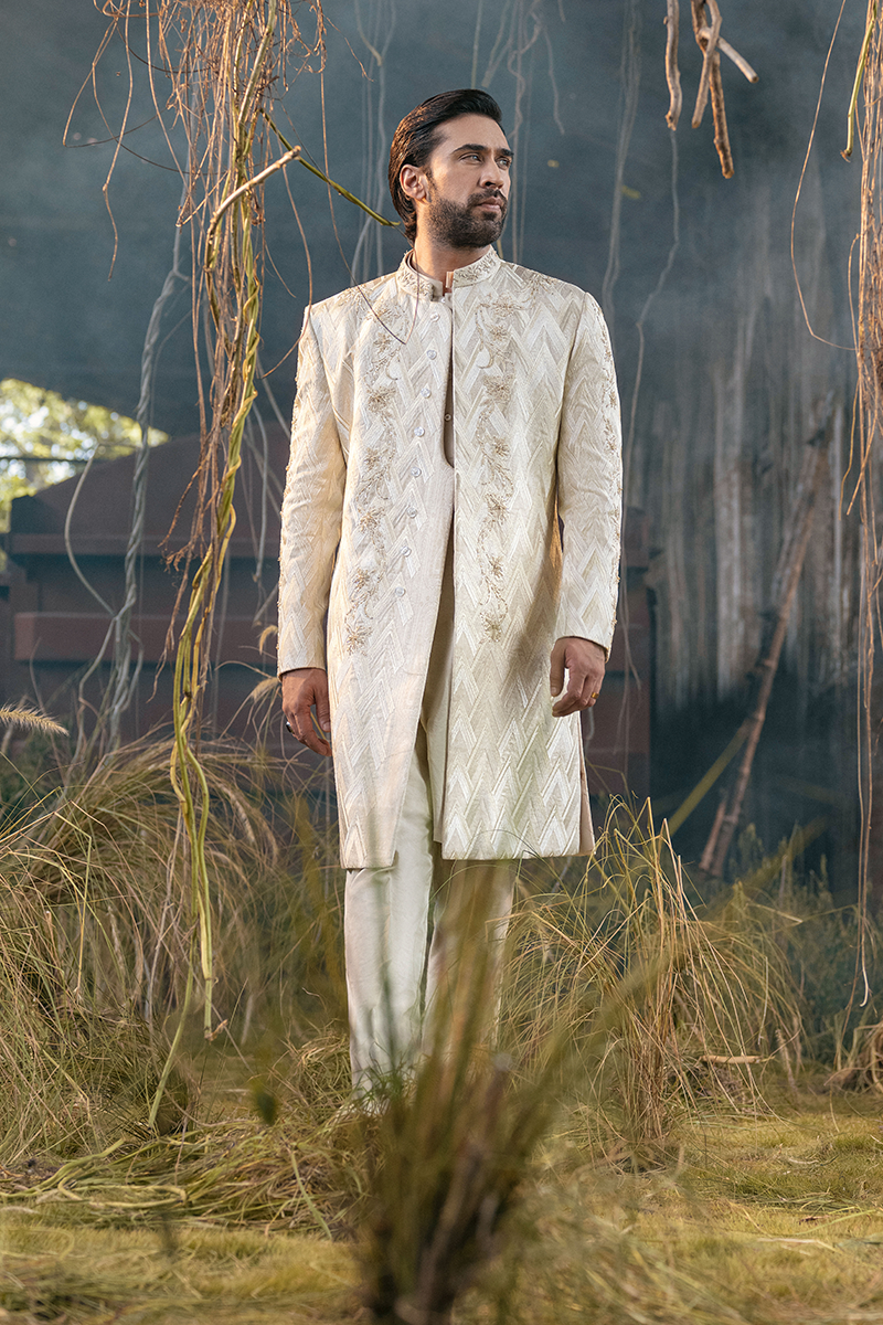 Off-White Floral Embroidered Jamawar Sherwani (2-Piece) - Image 3