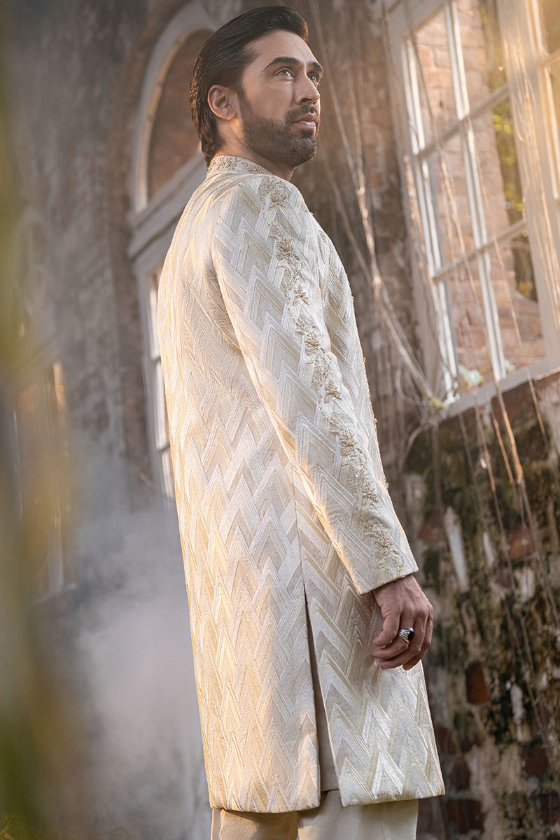 Off-White Floral Embroidered Jamawar Sherwani (2-Piece) - Image 5